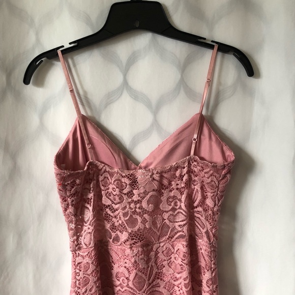 Leyva’s Women’s Dress MIDI Small Pink - Picture 5 of 7